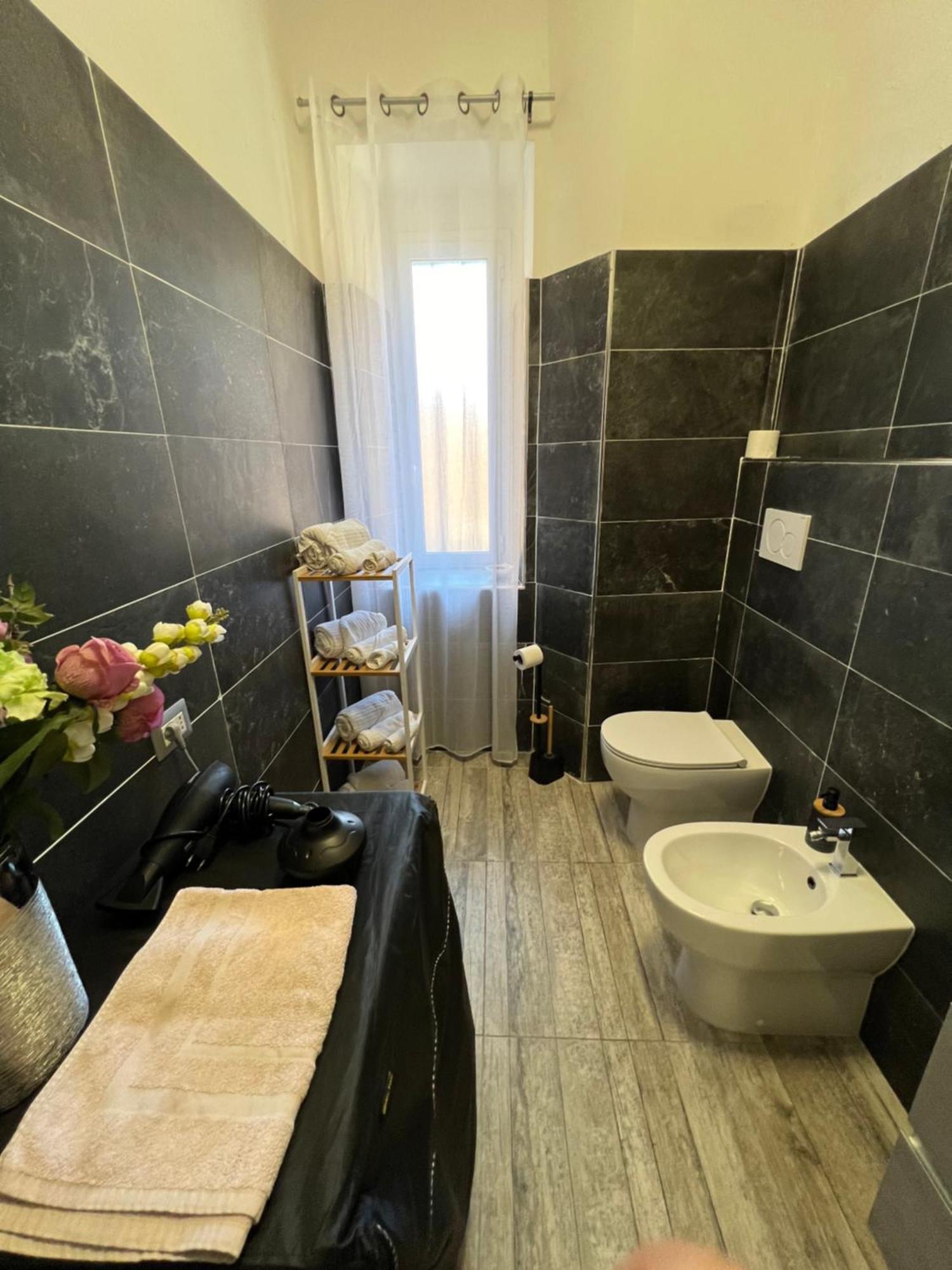Port House Apartment Civitavecchia Exterior photo